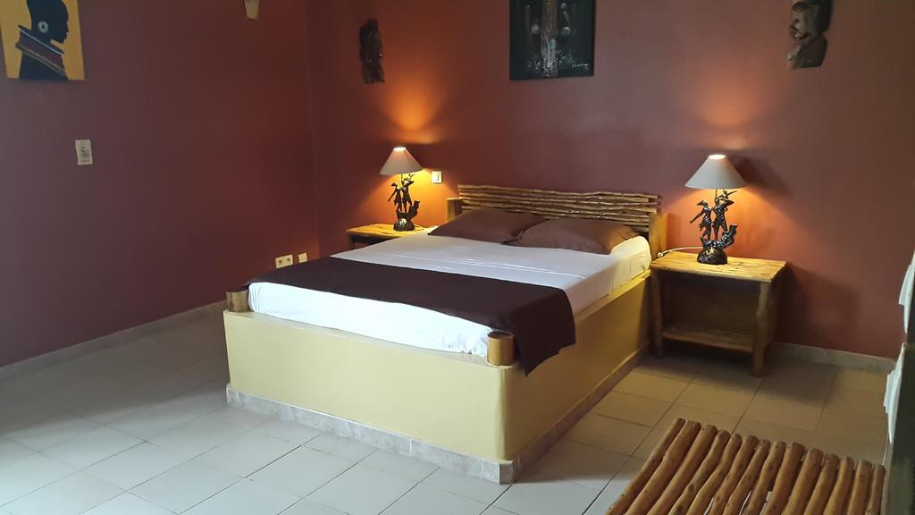 Maison D'Hotes Opanoramic Dakar Ruang foto