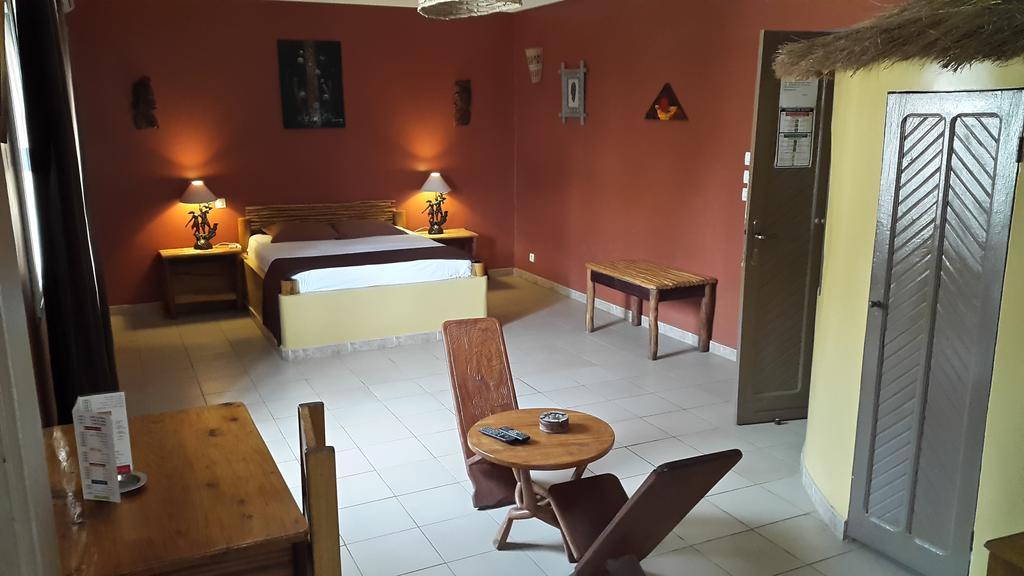 Maison D'Hotes Opanoramic Dakar Ruang foto