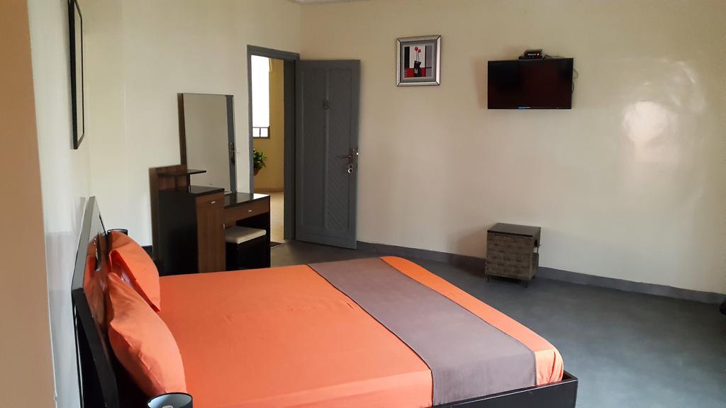 Maison D'Hotes Opanoramic Dakar Ruang foto