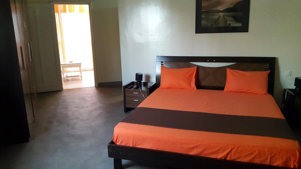 Maison D'Hotes Opanoramic Dakar Ruang foto