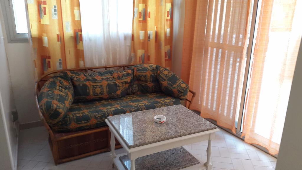 Maison D'Hotes Opanoramic Dakar Ruang foto