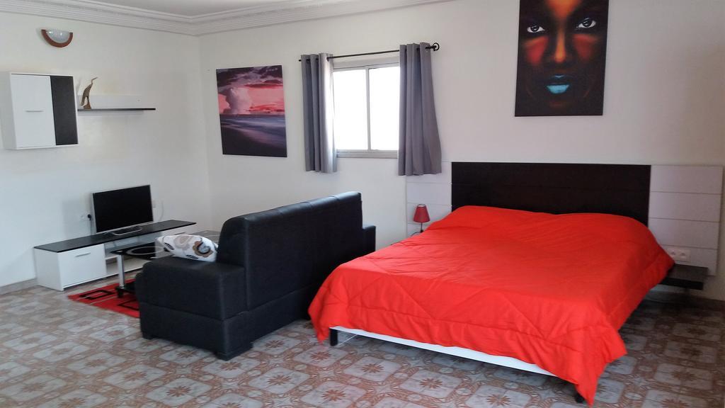 Maison D'Hotes Opanoramic Dakar Bagian luar foto